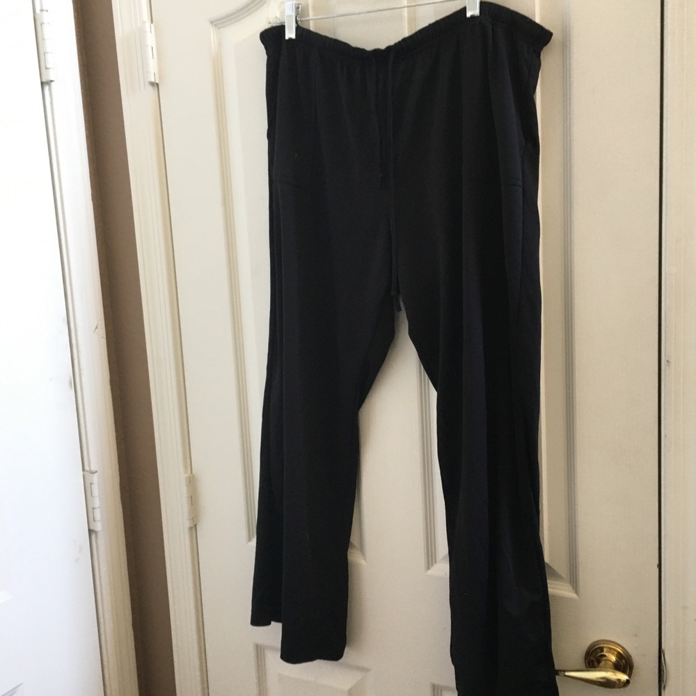 FINAL MARKDOWN Ladies athletic works slacks large